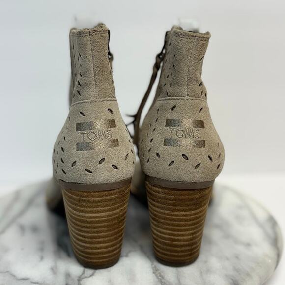 Toms Majorka Booties Woman's 7 Peep Toe Desert Taupe Neutral Stacked Heel - Picture 7 of 14